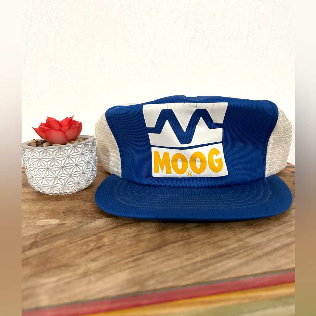 Vintage 80s Moog Nascar Racing Snapback Trucker Hat